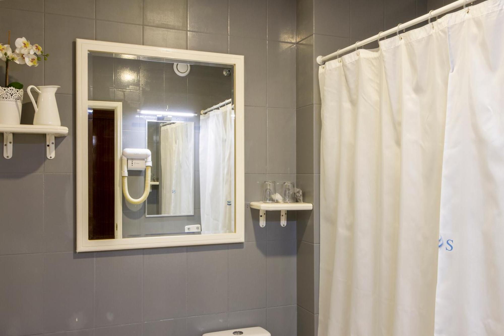 Superior Twin Room,1274446972:JPEG