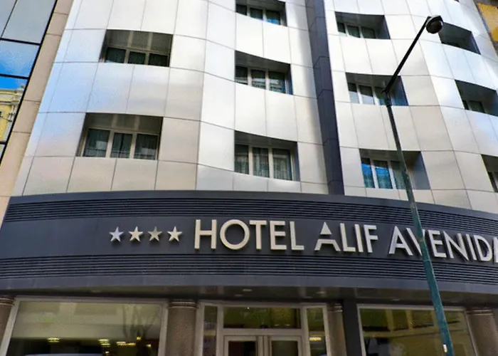 Beach hotel: Hotel Alif Avenidas